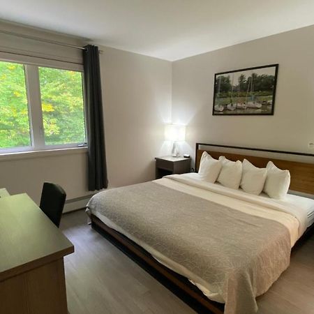 Amber Hotel Grand Bend Extérieur photo