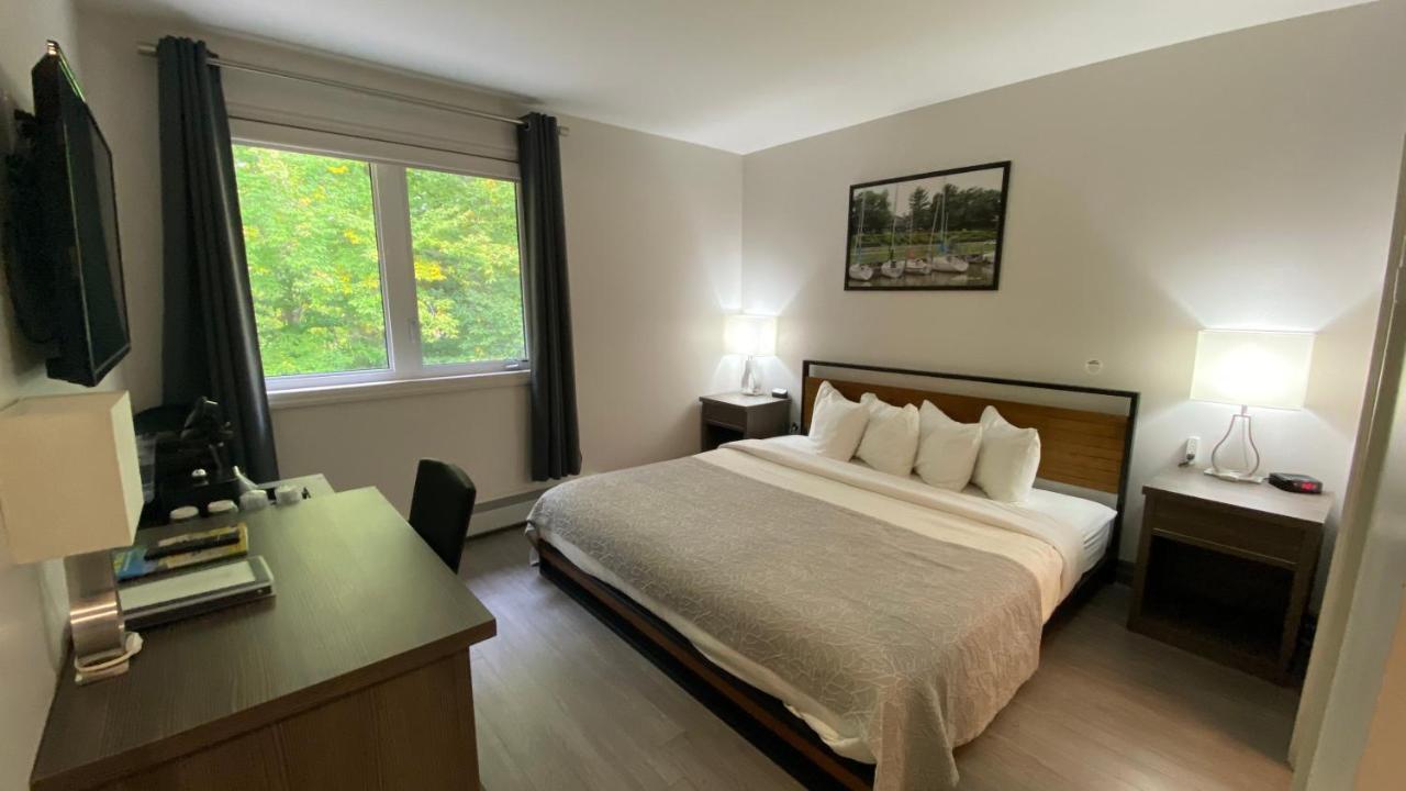 Amber Hotel Grand Bend Extérieur photo