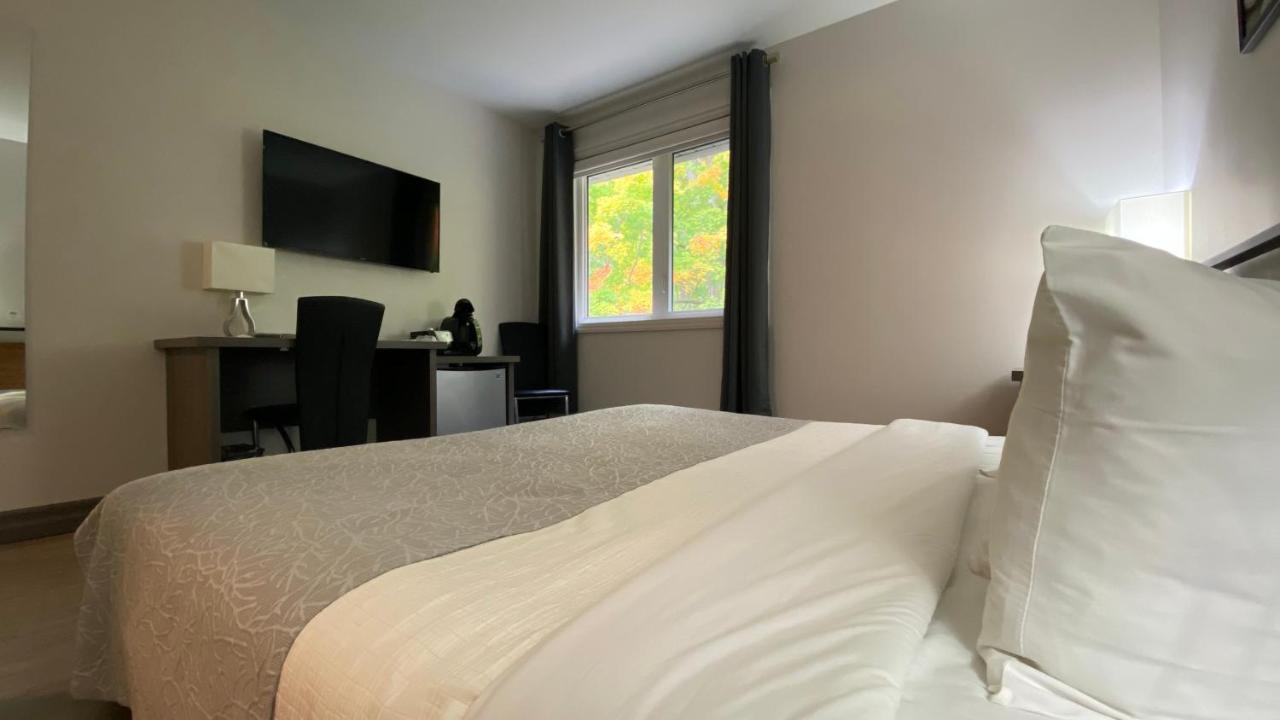 Amber Hotel Grand Bend Extérieur photo
